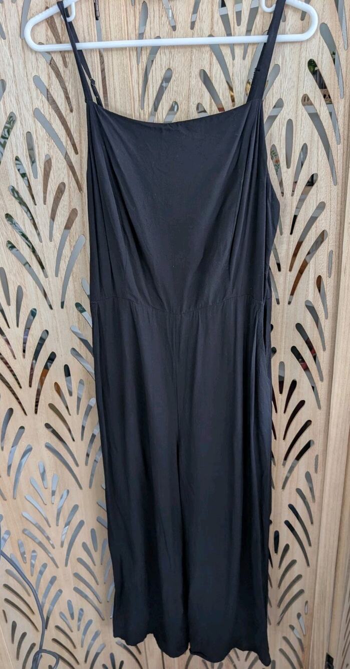 Old Navy Waist-Defined Sleeveless Cami Jumpsuit Womens Large Black Cotton Smock